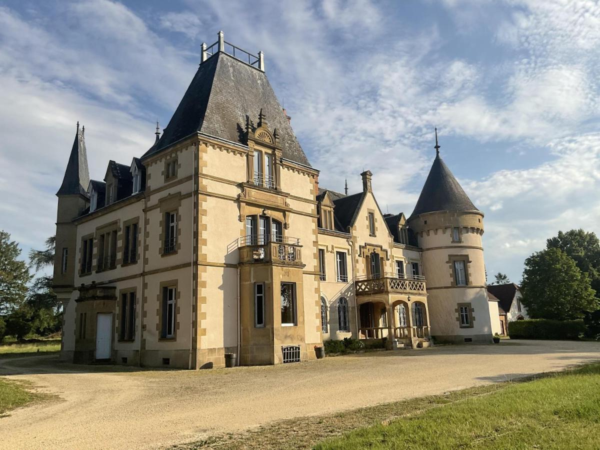 Chateau Tout Y Fault Loriges Exterior photo
